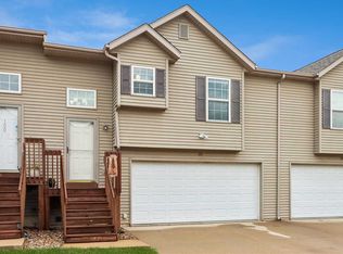 110 Jefferson Ln, North Liberty, IA 52317