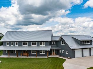 W4214 Champagne Ct, Appleton, WI 54913