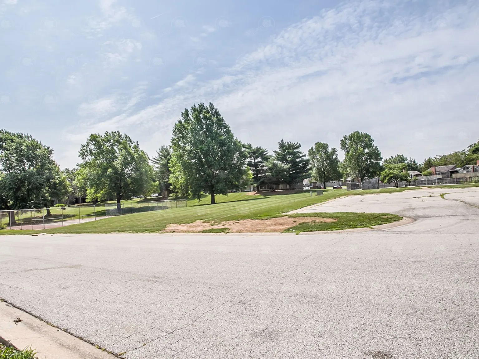 3303 Bridge Manor Drive — Photo 3