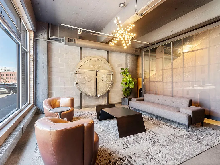 700 Washington Ave N #511 — Photo 19
