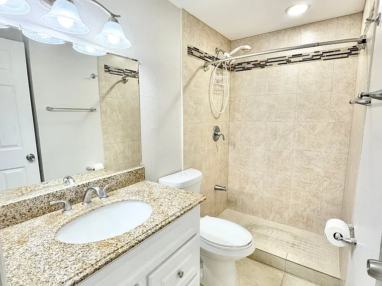 5389 Treetops Dr — Photo 8
