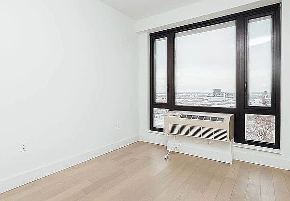 5th image of 635 4th Ave #718
