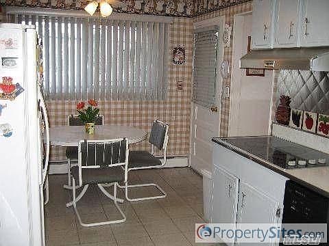 5th image of 2695 Beatrice Ln
