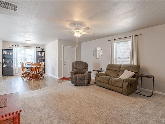 4th image of 710 E Iowa St