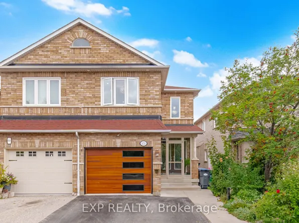 670 Wildgrass Rd, Mississauga, ON L5B 4J5