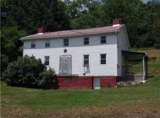 375 Rumbaugh Rd, Vandergrift, PA 15613