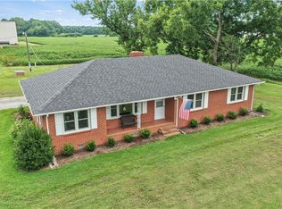 1428 Greenway Rd, Suffolk, VA 23438