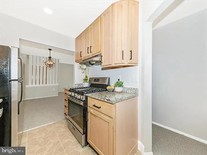 4411 Romlon St #301 — Photo 18