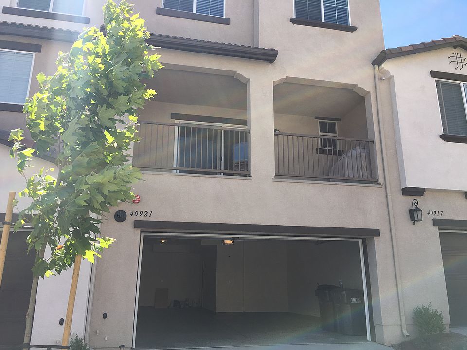 1st image of 40921 Lacroix Ave