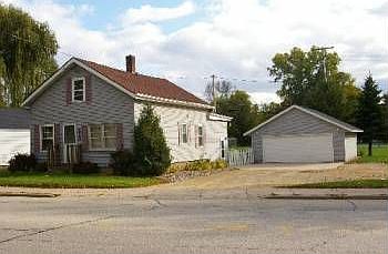 1st image of 510 W Main St