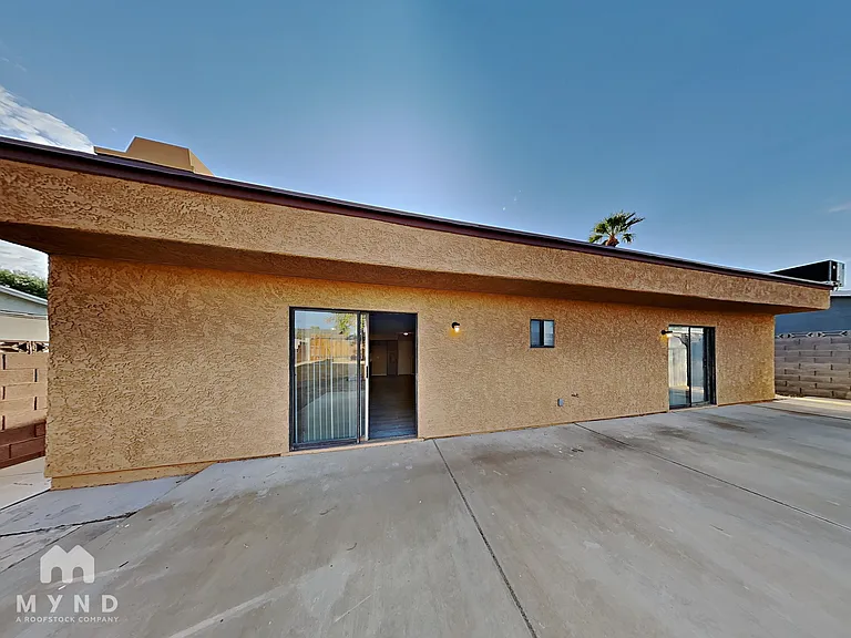 261 Queen Marie Ct — Photo 15