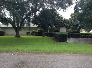 105 Blanch Rd, China, TX 77613