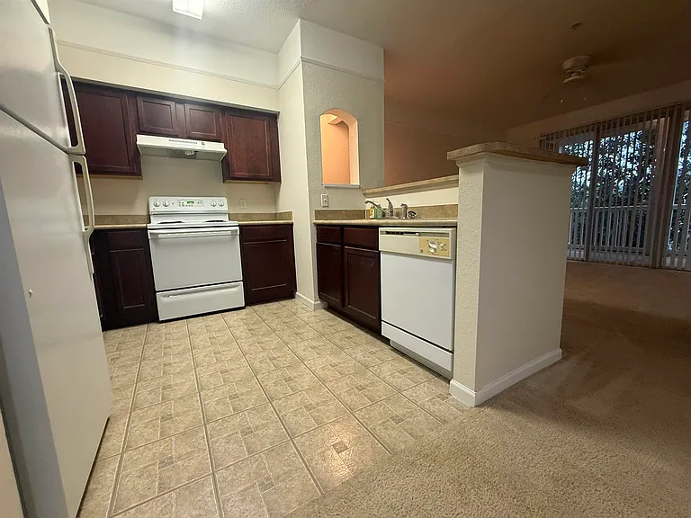 2801 Chancellorsville Dr #1326 — Photo 15