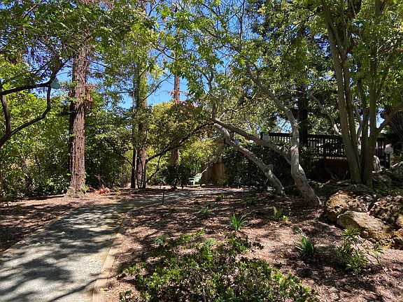 4th image of 1761 Carmel Dr APT 106