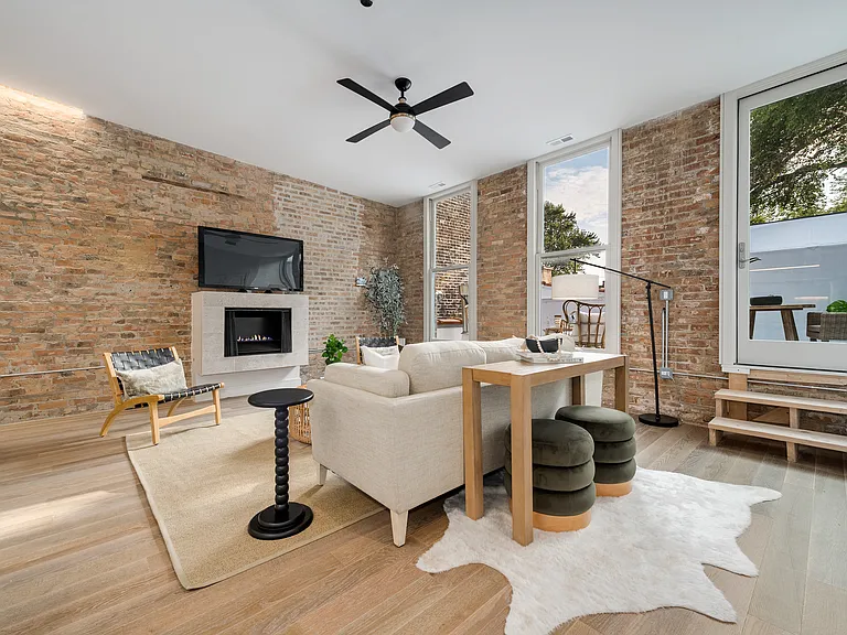 1820 N Wells St #302 — Photo 24