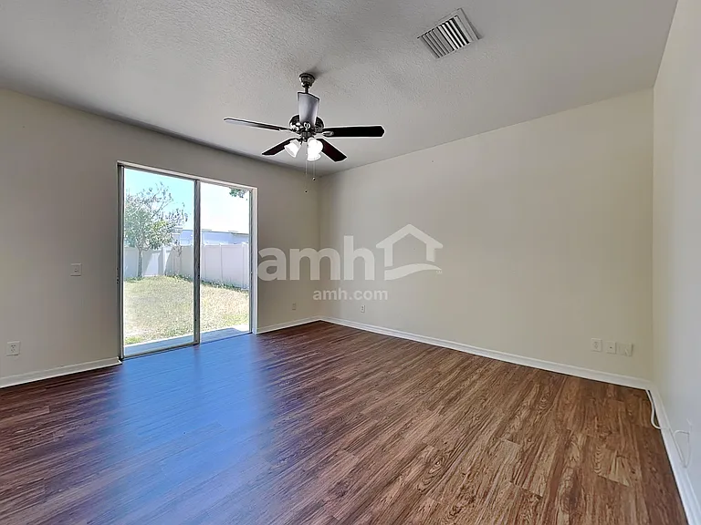 8523 Deer Chase Dr — Photo 8