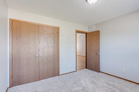 1008 E Karla Ct — Photo 15