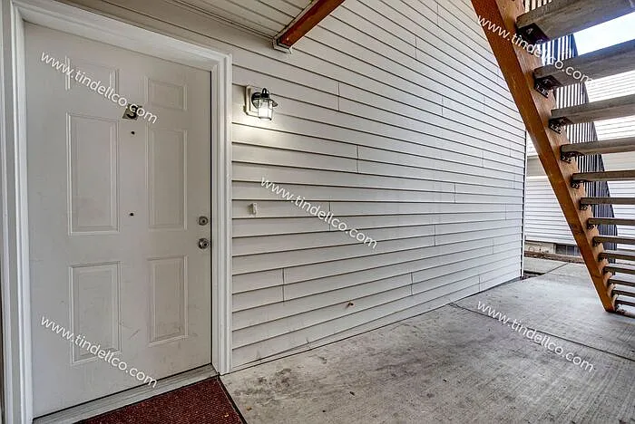 13738 NE Glisan St #3 — Photo 3