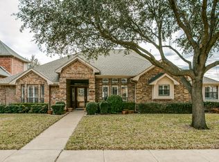 820 Parkhaven Dr, Mesquite, TX 75149
