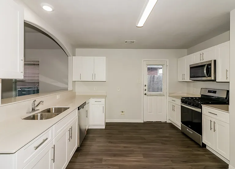 5462 Plantation Forest Dr — Photo 11