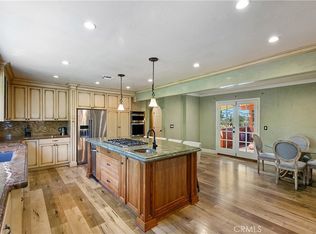 11265 Sunshine Ter, Studio City, CA 91604