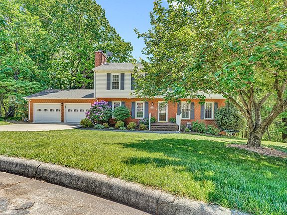 2nd image of 6030 Woodcock Cir