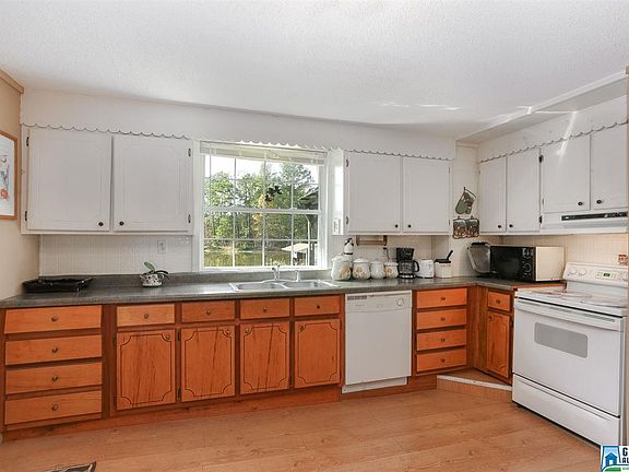 3rd image of 4412 Shore Dr