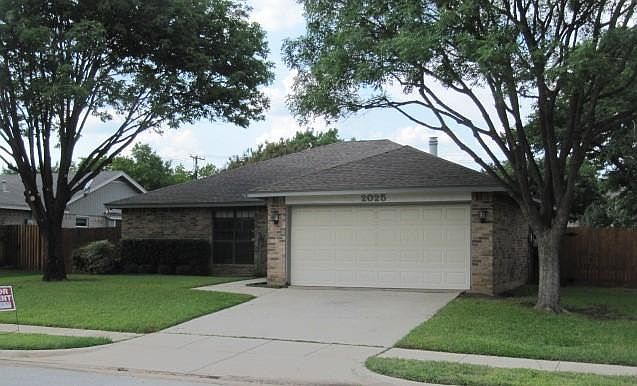 1st image of 2025 Cedar Grove Ln
