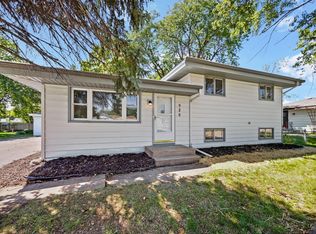 926 38th Ave, Anoka, MN 55303