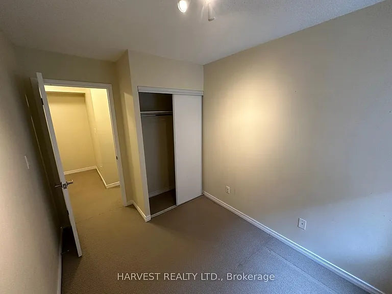 11 Ruttan St #125 — Photo 7
