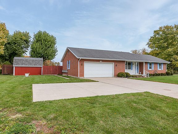 2nd image of 9924 Grandview Dr
