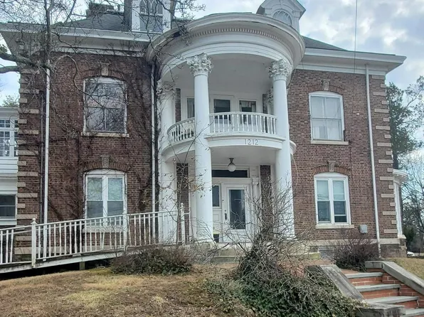 1212 Stuyvesant Ave, Trenton, NJ 08618