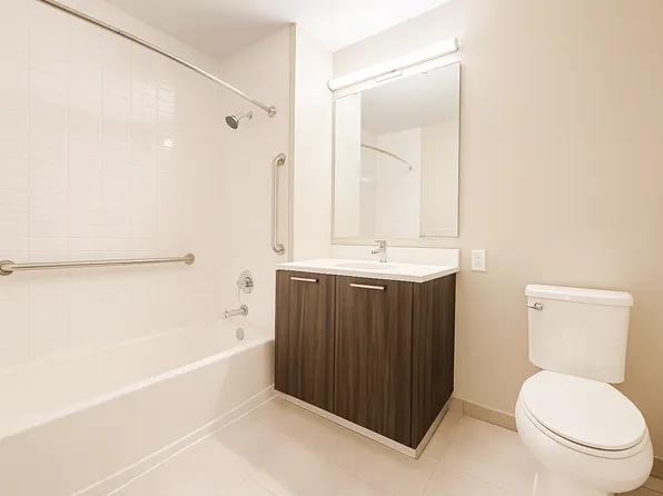 1524 Sheepshead Bay Road image 7 of 24