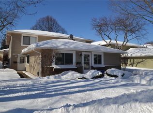 81 Lincoln Mills Rd, East Rochester, NY 14445