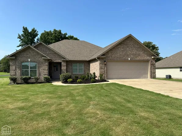 1002 Russell Hill Dr, Jonesboro, AR 72404