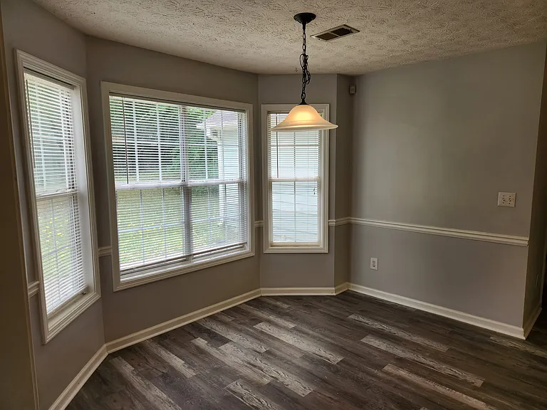 482 Grove Hill Dr — Photo 9