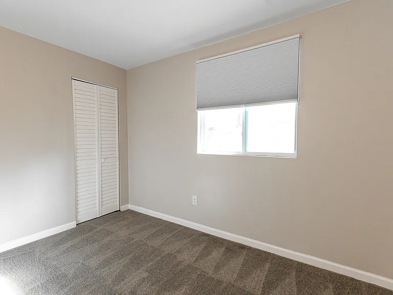 8 Enfield St #1 — Photo 23