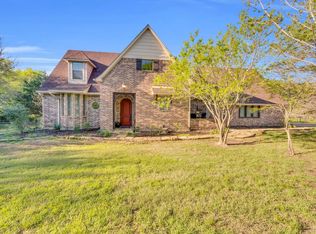 865 W 1st St, Maypearl, TX 76064