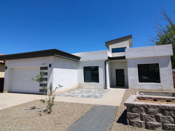 1321 Van Cleave Rd NW, Albuquerque, NM 87107