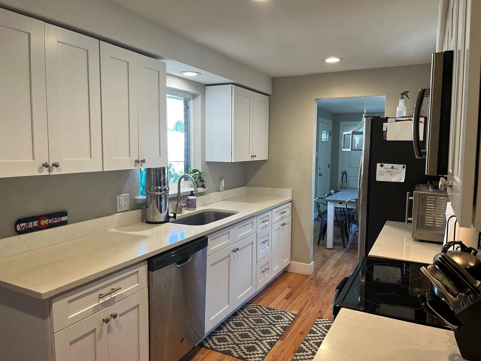 4 bed, 2635 sqft, $3,200 — Photo 3