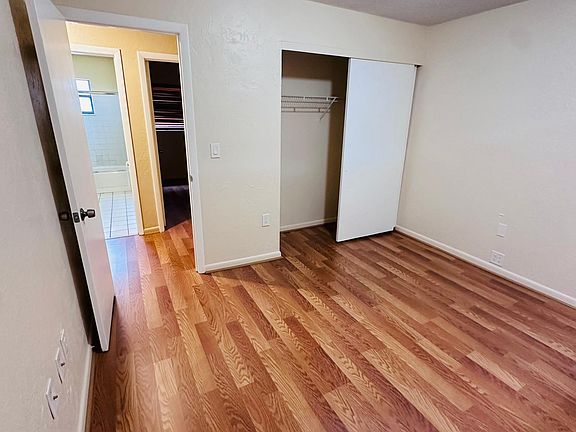 5th image of 490 Las Palmas Cir #665