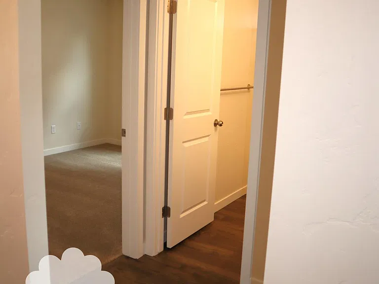 12423 Smugglers Basin St — Photo 4