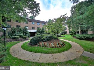 1650 Oakwood Dr #E-303, Narberth, PA 19072