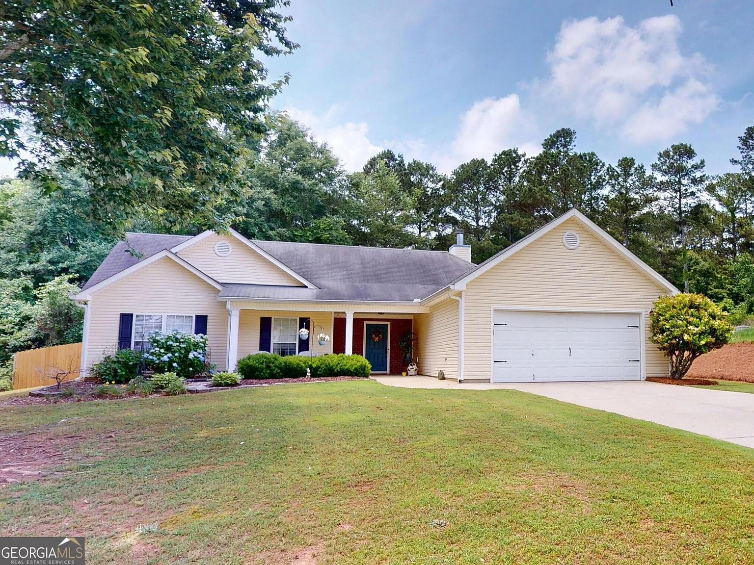 1023 Preserve Ln photo 1