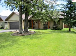 323 Jenny Ln, Sandpoint, ID 83864