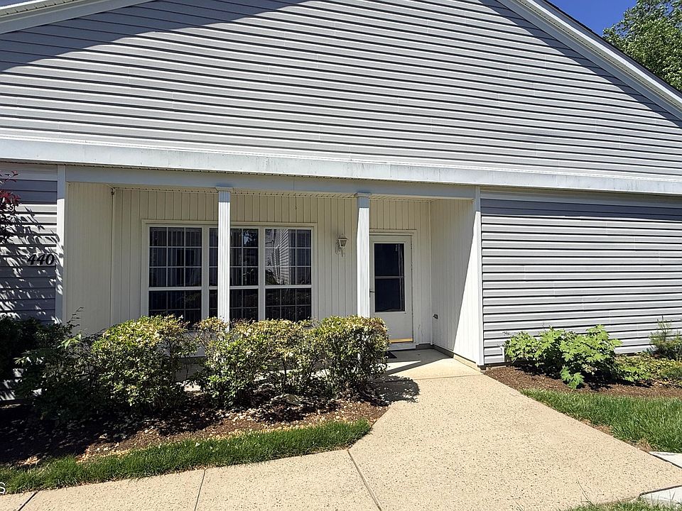 1st image of 440 Bluebird Drive #440