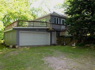 N6886 University Rd, Elkhorn, WI 53121