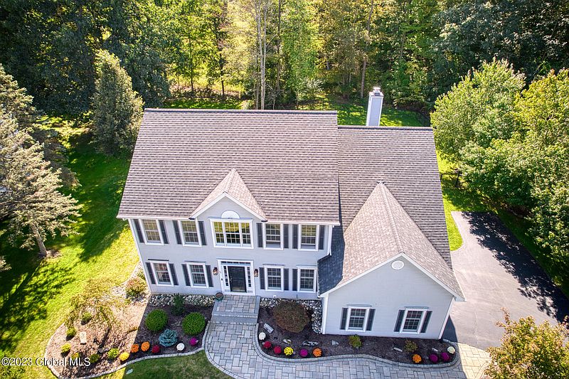 2nd image of 42 Turnberry Drive
