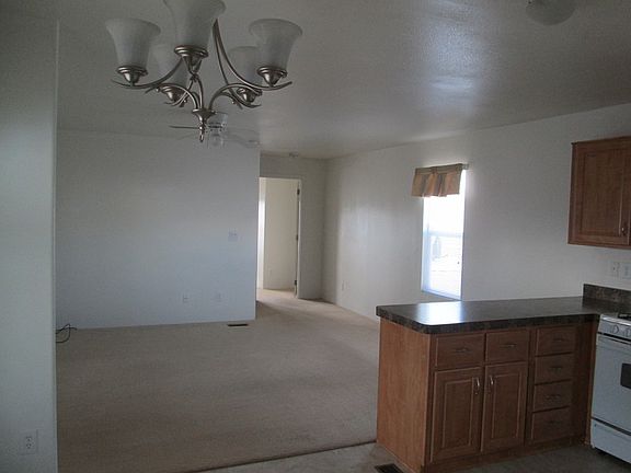 2nd image of 1586 W Spring St #11