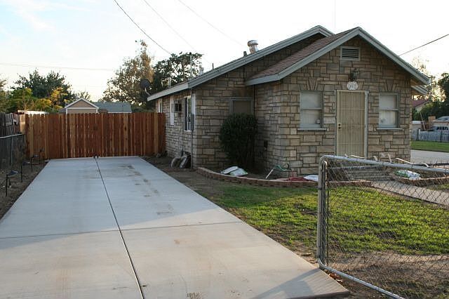 Castle rock exterior new driveway
